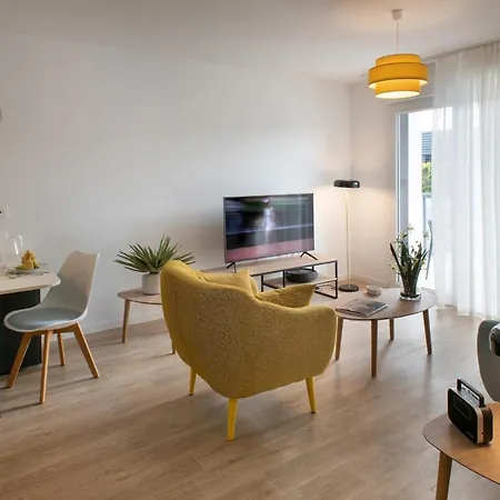 Residence La Basaltik * آجد